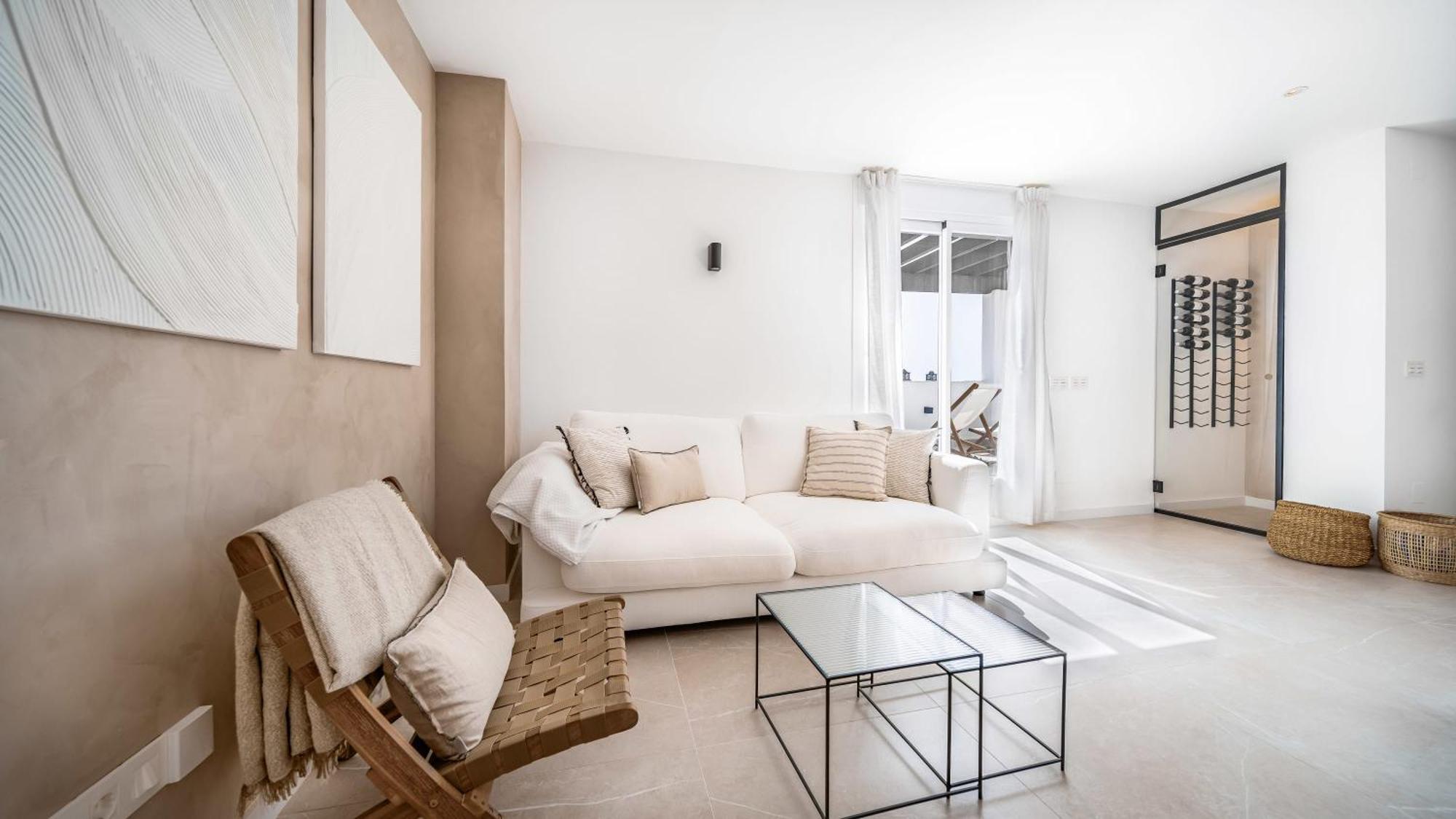 La Maestranza Luxury Views Nueva Andalucia Apartment *