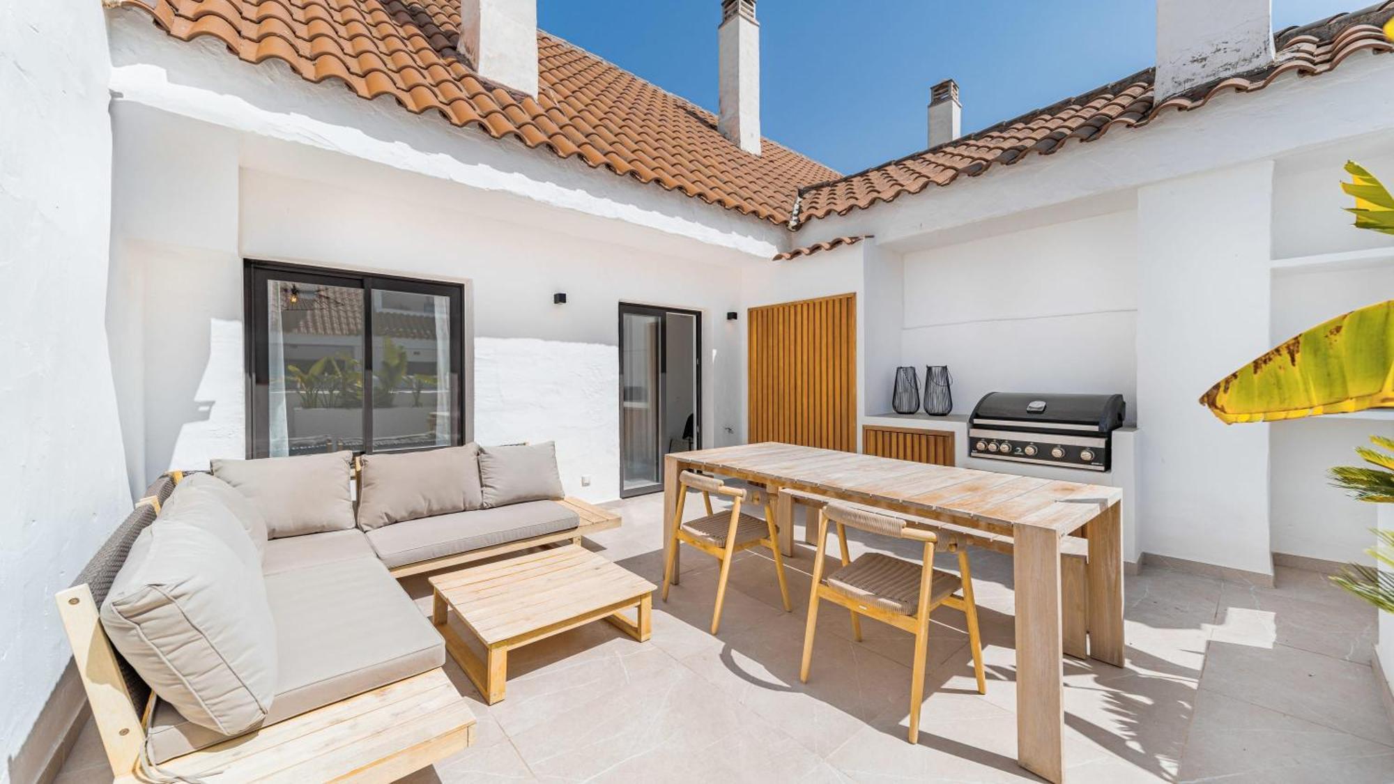 La Maestranza Luxury Views Nueva Andalucia Apartment Marbella